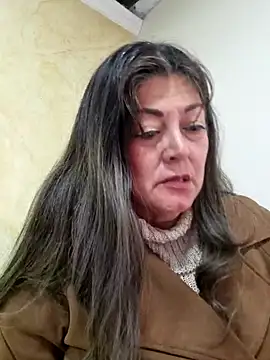 Snapshot of emma_tour chatting on March 14, 7:23 pm emma tour online show from March 14, 7:23 pm