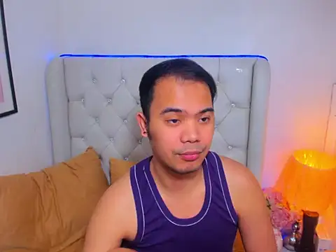 AsianZero online show from March 12, 9:10 pm