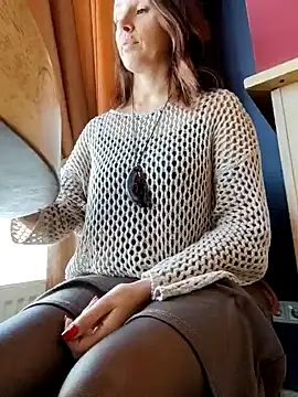 EvaXOAir online show from February 6, 7:13 am