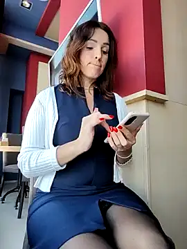 EvaXOAir online show from February 14, 6:34 am