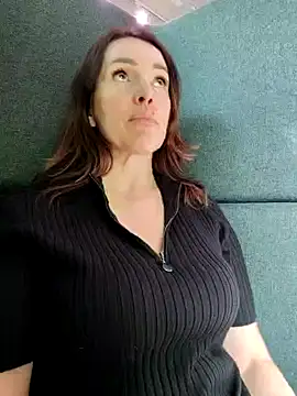 EvaXOAir online show from March 14, 8:10 am