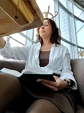 EvaXOAir online show from October 2, 3:46 am