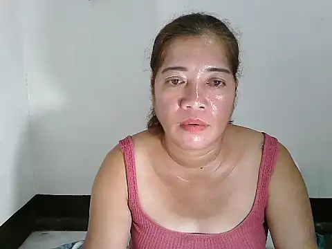 wethornypussy4u online show from January 22, 1:53 pm
