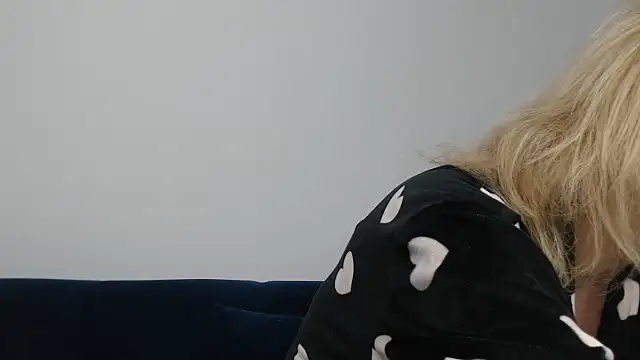 MysticCreature online show from December 5, 4:21 am