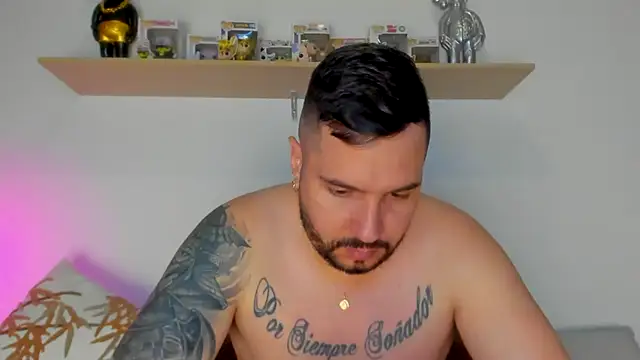 camilo restrepo21 online show from October 26, 11:42 pm