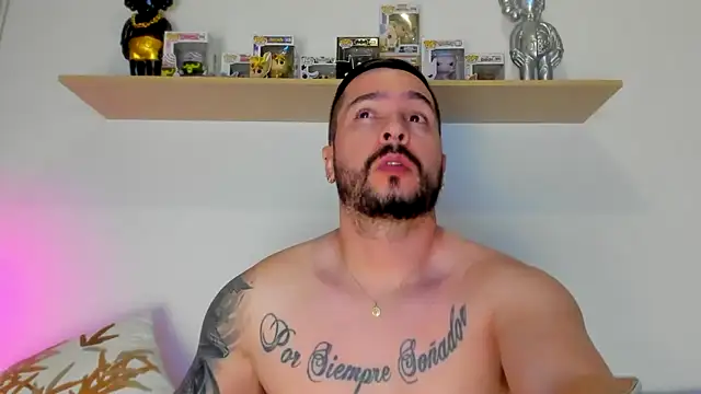 camilo restrepo21 online show from November 8, 1:50 am