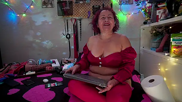 barbarah  online show from December 17, 7:25 am