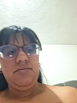 Snapshot of ZaidaWet chatting on March 6, 12:01 pm ZaidaWet online show from March 6, 12:01 pm