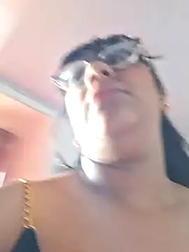 Snapshot of ZaidaWet chatting on March 13, 12:12 pm ZaidaWet online show from March 13, 12:12 pm