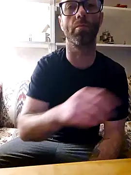 Snapshot of Cooking_Cristal chatting on December 3, 10:18 pm Cooking Cristal online show from December 3, 10:18 pm