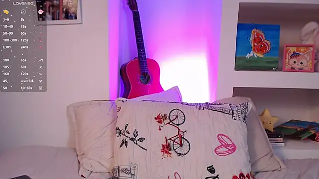 Snapshot of lailypink chatting on July 11, 4:21 pm lailypink online show from July 11, 4:21 pm