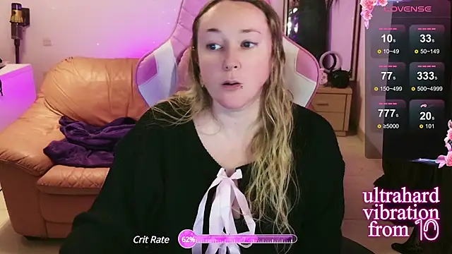 kisicaxx online show from January 8, 5:48 pm