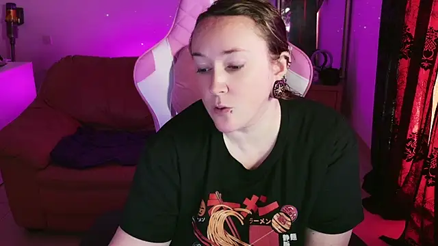 kisicaxx online show from January 11, 10:29 am
