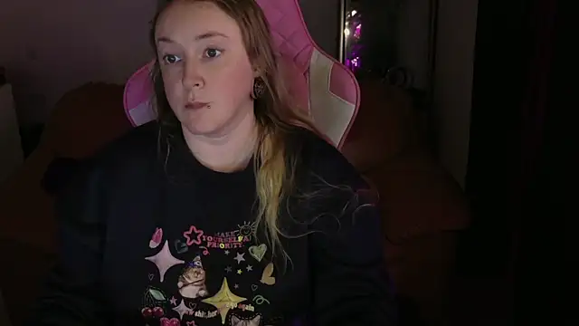 kisicaxx online show from January 21, 7:17 pm