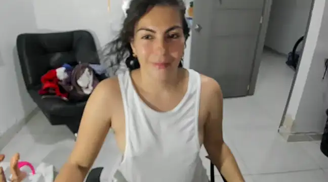 nicoledavis online show from March 15, 2:46 am