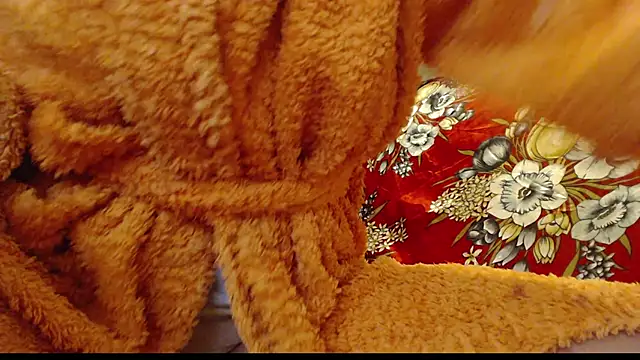 larawet online show from January 14, 12:54 am