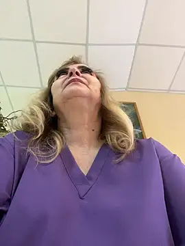 Irina2909xh online show from January 7, 9:01 am