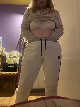 Irina2909xh online show from February 10, 5:28 pm