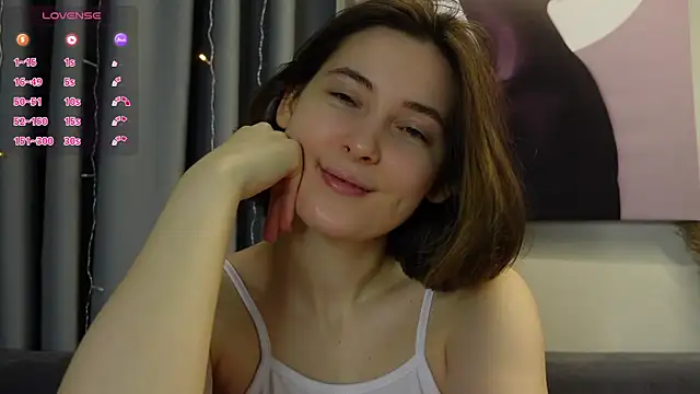 Snapshot of BeckyMartens chatting on March 2, 3:56 am BeckyMartens online show from March 2, 3:56 am