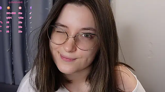 Snapshot of BeckyMartens chatting on September 12, 2:22 am BeckyMartens online show from September 12, 2:22 am