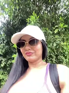 Snapshot of AshleyJhonson chatting on November 9, 7:23 pm AshleyJhonson online show from November 9, 7:23 pm