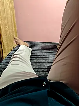 Snapshot of Big_boss_ind chatting on January 19, 5:11 am Big boss ind online show from January 19, 5:11 am