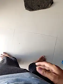 Snapshot of Big_boss_ind chatting on March 29, 4:23 am Big boss ind online show from March 29, 4:23 am