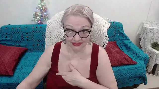 xHoneyLadyx online show from January 8, 9:55 am