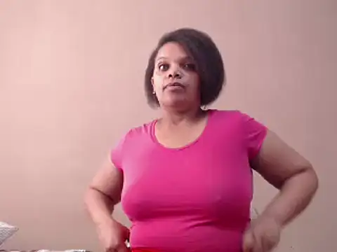 Snapshot of Lustfuleyez chatting on December 17, 7:07 am Lustfuleyez online show from December 17, 7:07 am