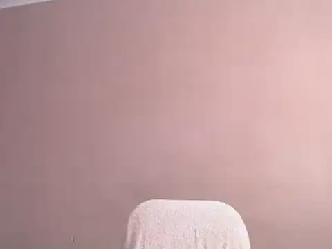 Snapshot of Lustfuleyez chatting on January 8, 7:24 am Lustfuleyez online show from January 8, 7:24 am