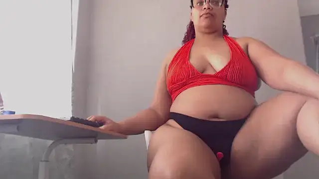 Snapshot of Lustfuleyez chatting on September 11, 6:57 am Lustfuleyez online show from September 11, 6:57 am