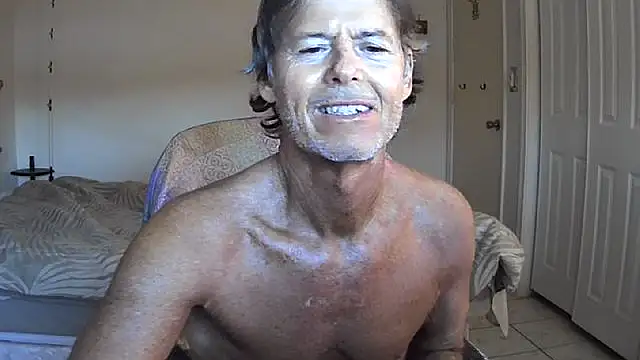 Snapshot of nakeedcowboi65 chatting on March 24, 11:37 am nakeedcowboi65 online show from March 24, 11:37 am