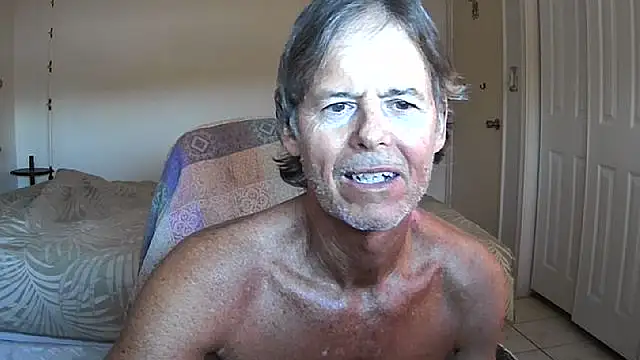 Snapshot of nakeedcowboi65 chatting on March 25, 12:00 pm nakeedcowboi65 online show from March 25, 12:00 pm