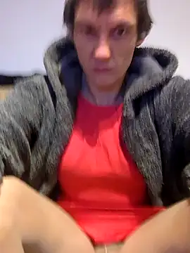 maciej online show from December 5, 5:15 am