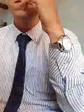 Business dickkk online show from January 17, 1:46 pm