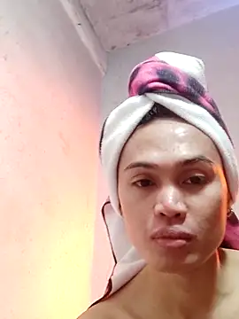 QueenSoreal online show from February 21, 6:04 pm