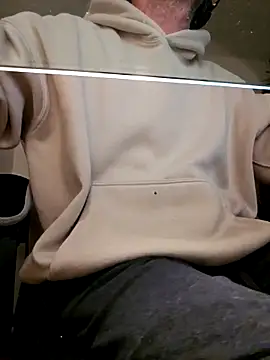 Snapshot of verylargecock chatting on September 14, 11:04 pm verylargecock online show from September 14, 11:04 pm