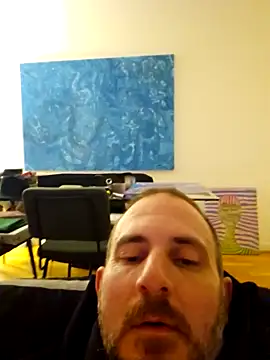 Snapshot of verylargecock chatting on November 15, 10:59 pm verylargecock online show from November 15, 10:59 pm