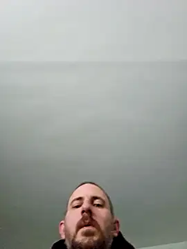 Snapshot of verylargecock chatting on November 16, 11:38 am verylargecock online show from November 16, 11:38 am