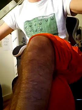 verylargecock online show from January 17, 9:58 am