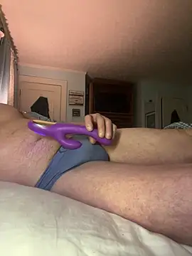 Snapshot of ruffdiamond chatting on February 12, 10:21 am ruffdiamond online show from February 12, 10:21 am