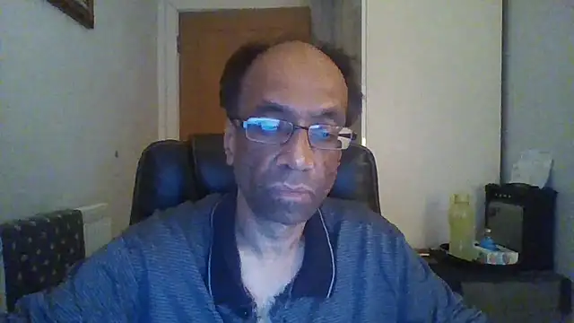 rauncher1 online show from November 22, 1:37 am