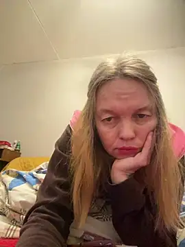 Susanel online show from December 14, 10:07 pm