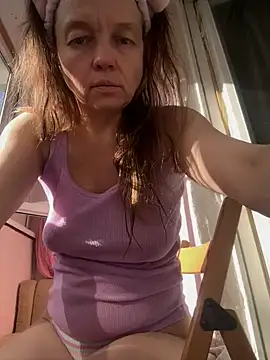 Susanel online show from July 17, 2:02 pm
