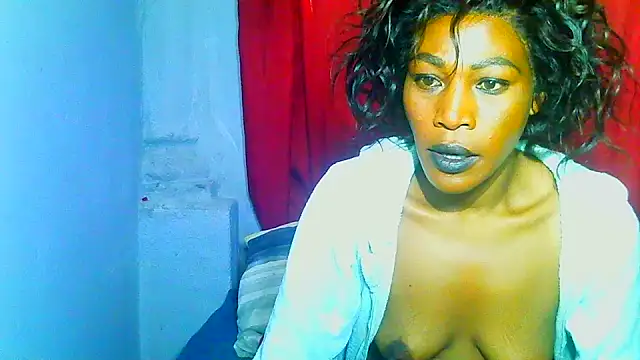 Snapshot of freaky_naughty chatting on July 11, 10:51 am freaky naughty online show from July 11, 10:51 am