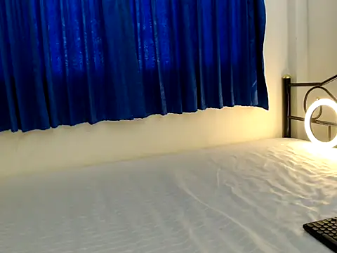 Snapshot of nareethai chatting on May 3, 5:24 am nareethai online show from May 3, 5:24 am