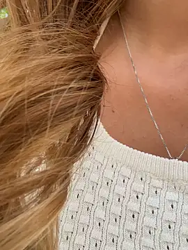 Brittanyrosexx online show from October 9, 8:07 pm