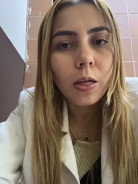 Brittanyrosexx online show from March 4, 8:37 pm