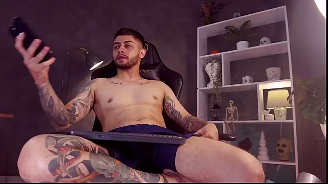 alessandro duty online show from October 18, 3:31 am