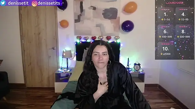 DenisseTits online show from February 12, 8:40 pm
